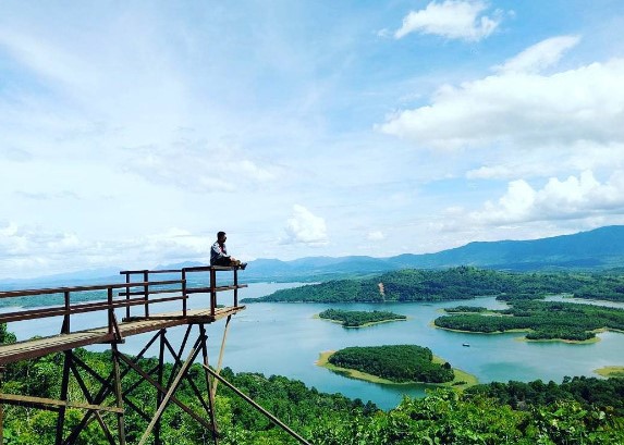 Foto Waduk Riam Kanan